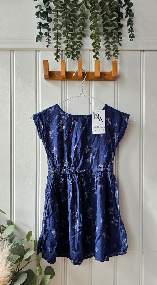 Robe Carter's, 6 ans
