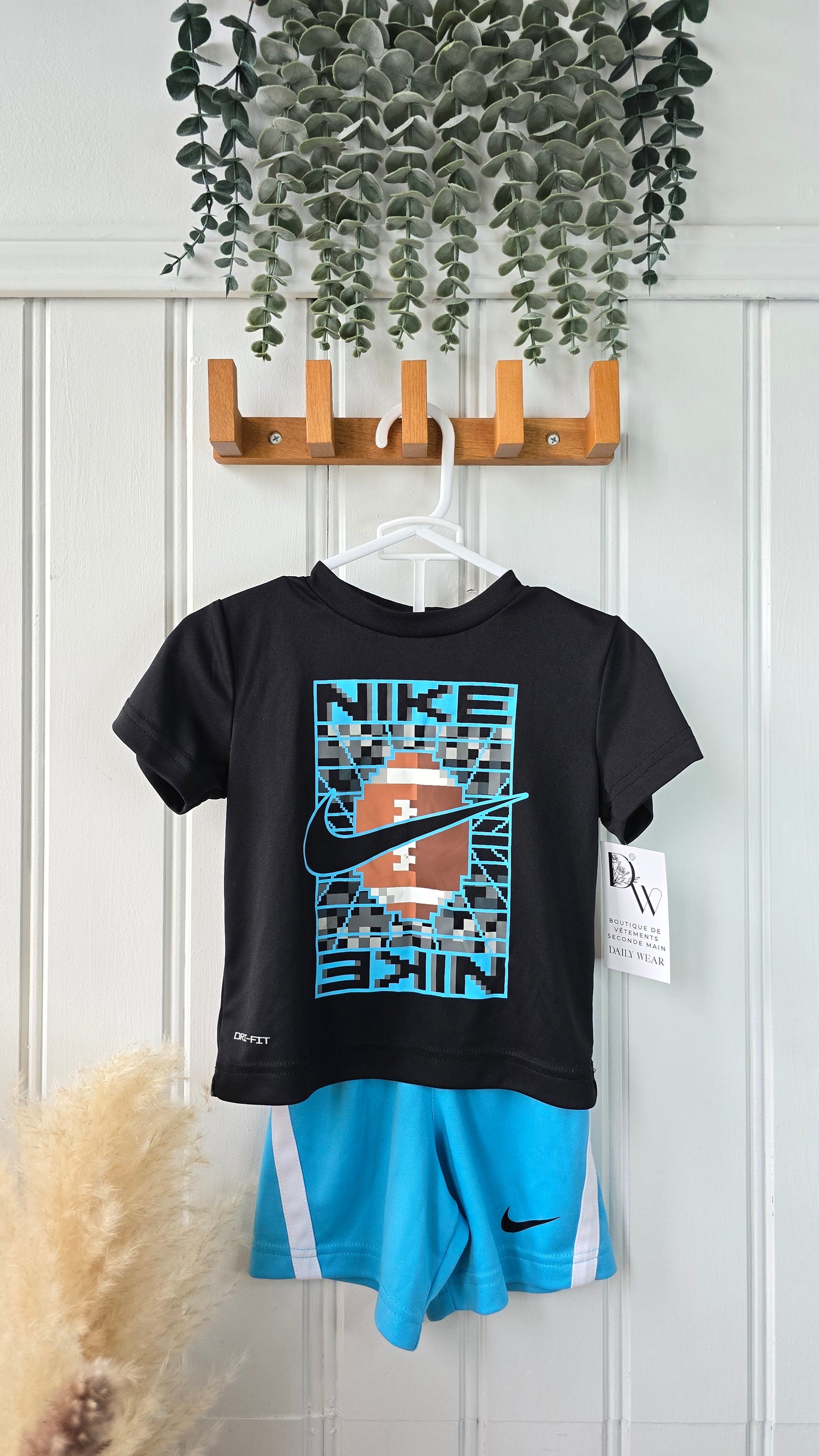 Ensemble Nike, 2 ans