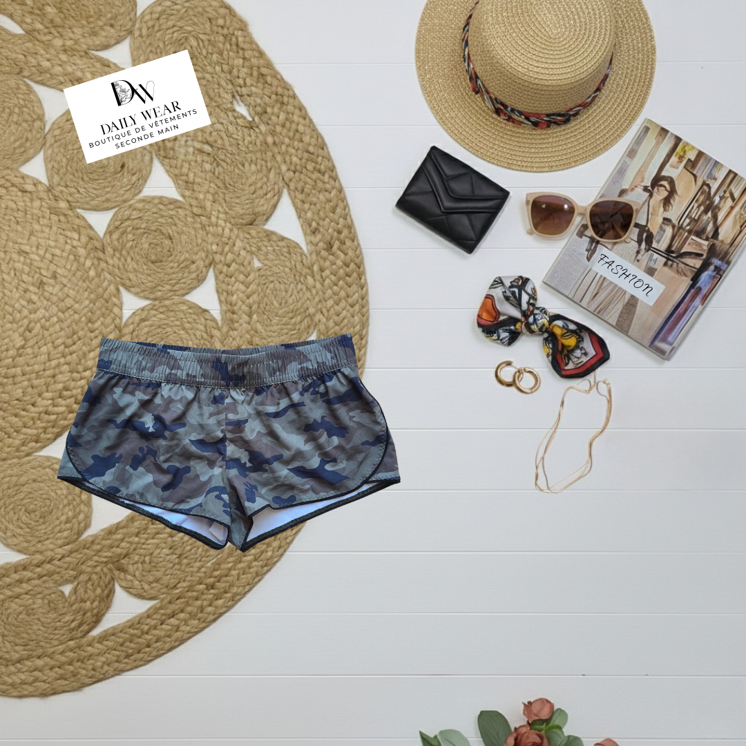 Short George, Médium