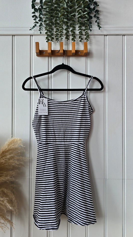 Robe WDG, Small