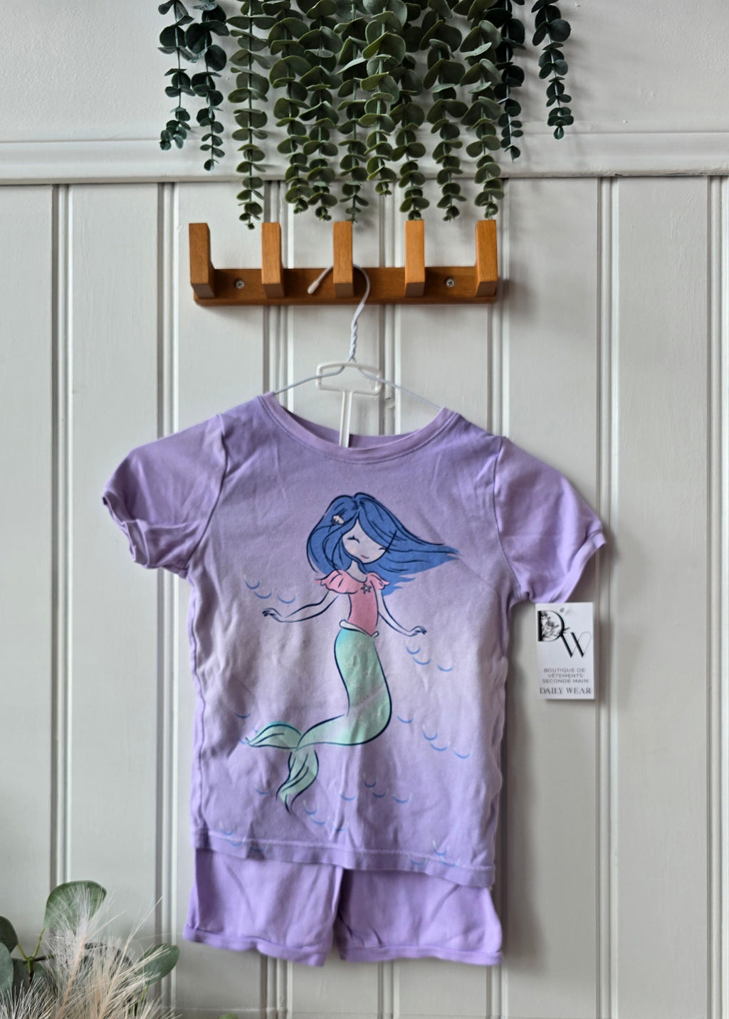 Pyjama Kirkland, 6 ans