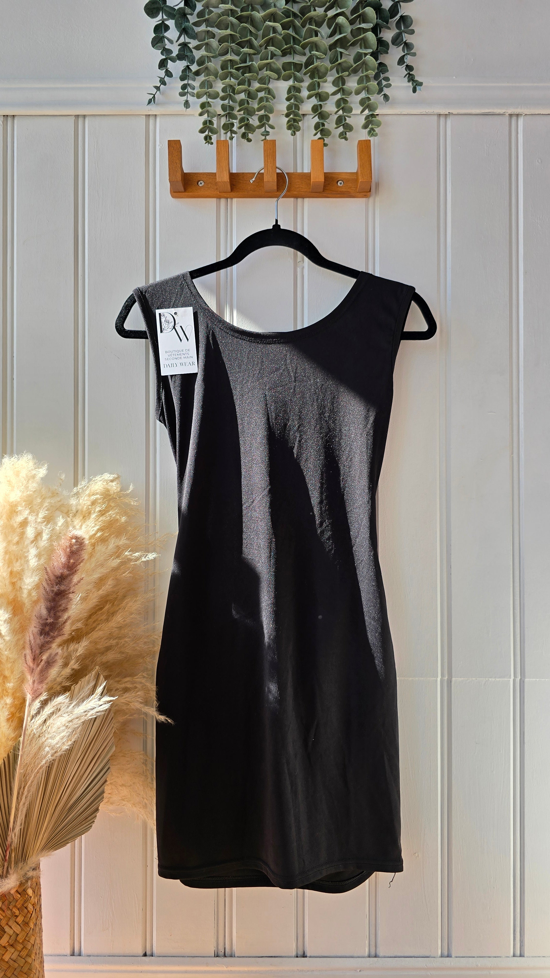 Robe Shein, Small