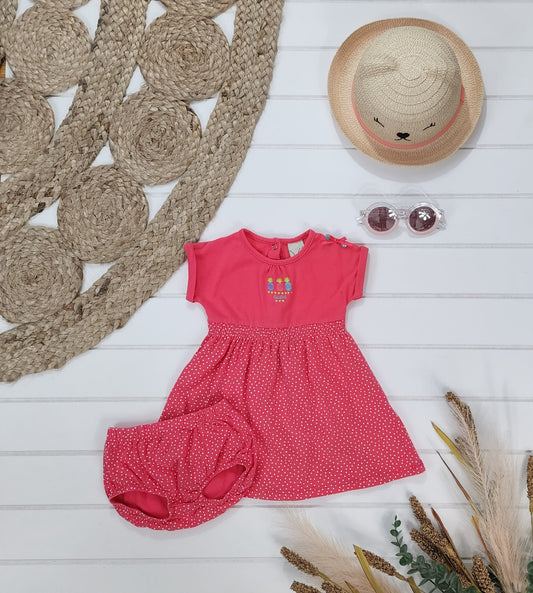 Robe Krickets, 6 mois