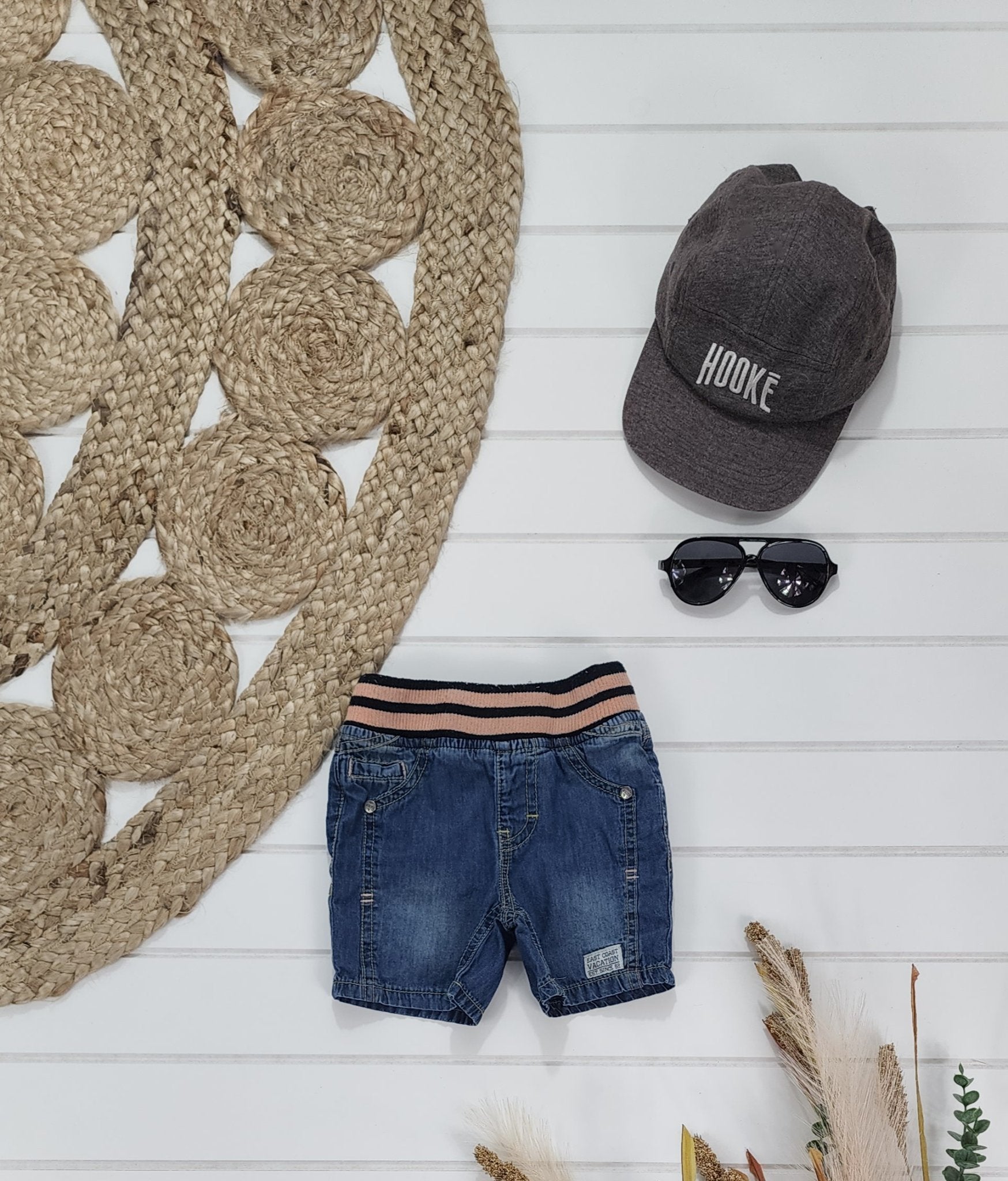 Short Raid-R, 12 mois