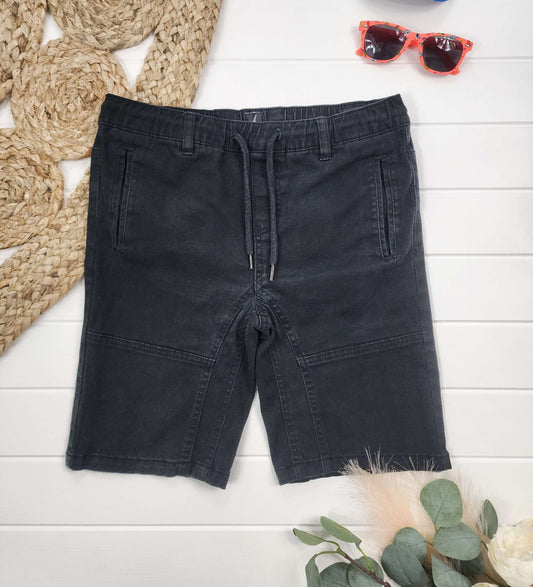 Short Jeanologie, 8 ans