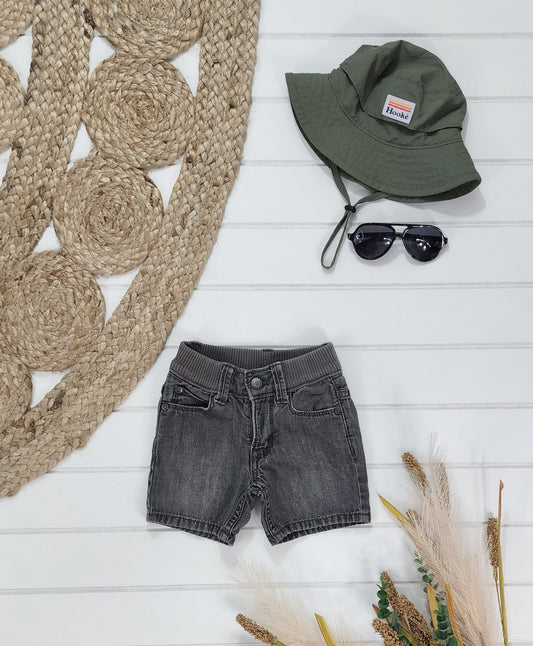 Short gris, 6-12 mois