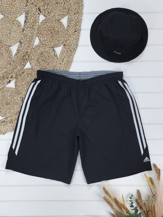 Short Adidas, Large